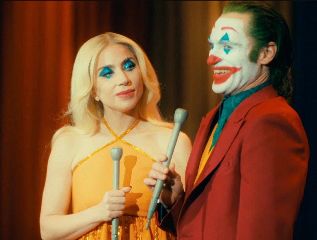 Леди Гага и Хоакин Феникс творят безумие в новом трейлере "Джокера"
 